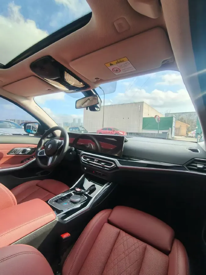 2024 BMW 3 Series 2.0T 156HP L4 8AT,autocango,china used car exporter,china ev exporter,chinese used car exporter,chinese used ev exporter