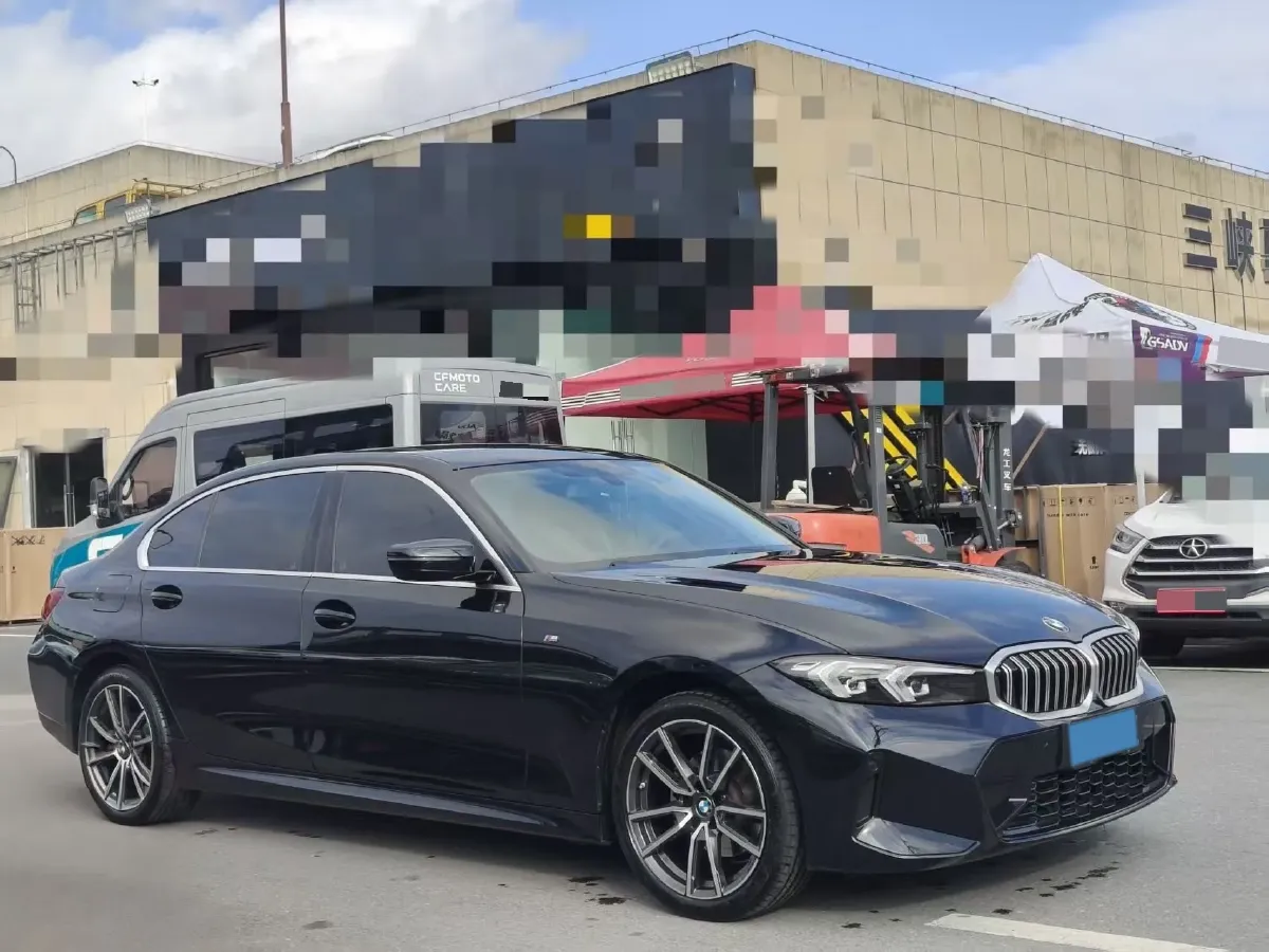 2024 BMW 3 Series 2.0T 156HP L4 8AT,autocango,china used car exporter,china ev exporter,chinese used car exporter,chinese used ev exporter