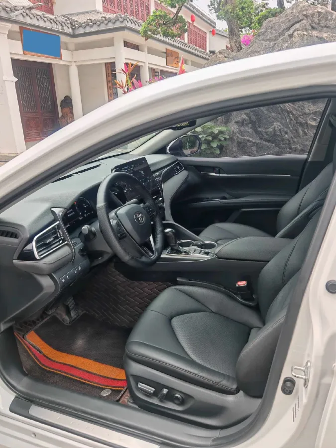 2021 Toyota Camry 2.5L 178HP L4 E-CVT Hybrid,autocango,china used car exporter,china ev exporter,chinese used car exporter,chinese used ev exporter