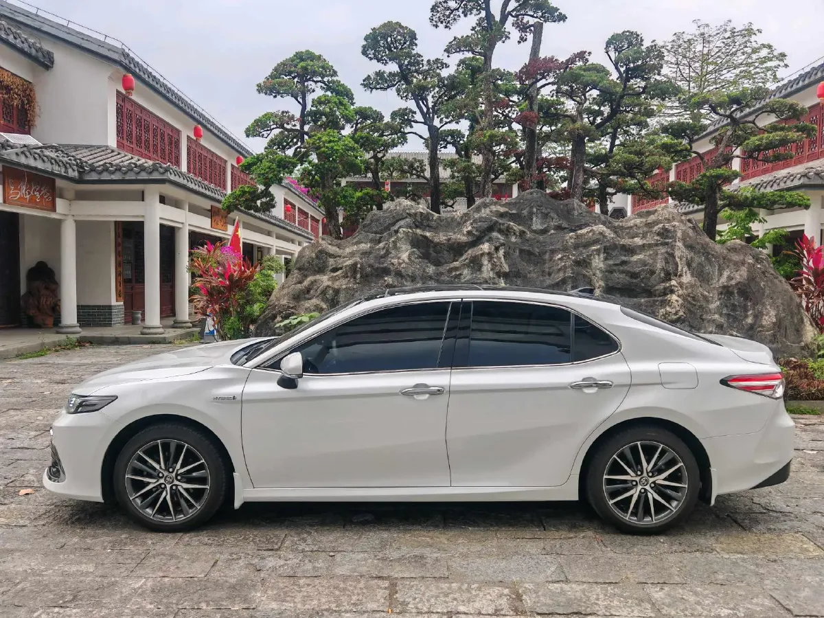 2021 Toyota Camry 2.5L 178HP L4 E-CVT Hybrid,autocango,china used car exporter,china ev exporter,chinese used car exporter,chinese used ev exporter