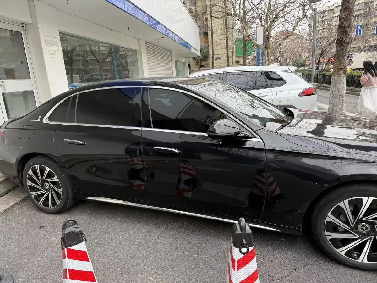 2024 Mercedes-Benz E Class 2.0T 258HP L4 9AT,autocango,china used car exporter,china ev exporter,chinese used car exporter,chinese used ev exporter
