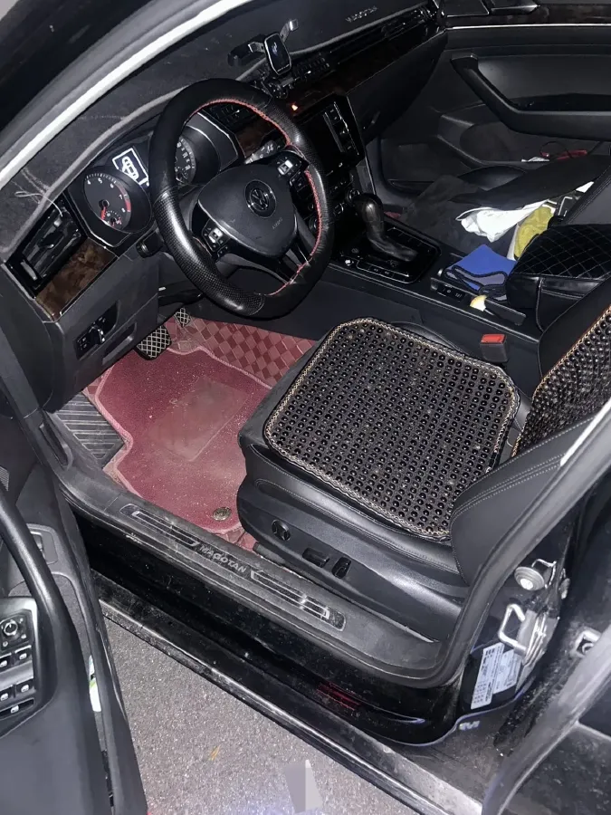 2018 Volkswagen Magotan 1.8T 180HP L4 7DCT,autocango,china used car exporter,china ev exporter,chinese used car exporter,chinese used ev exporter