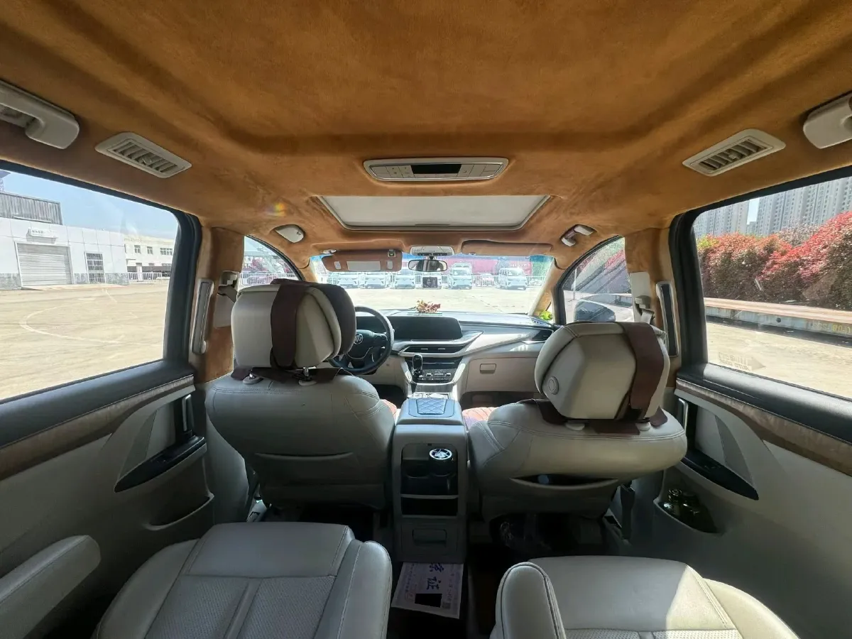 2020 Buick GL8 2.0T 237HP L4 9AT,autocango,china used car exporter,china ev exporter,chinese used car exporter,chinese used ev exporter