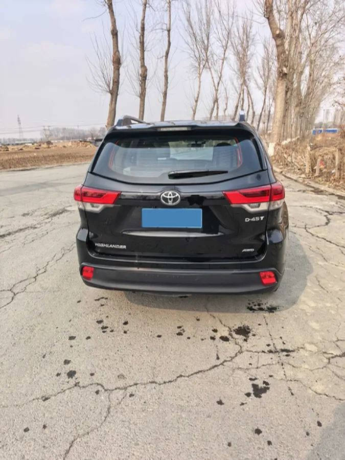 2021 Toyota Highlander 2.0T 220HP L4 6AT,autocango,china used car exporter,china ev exporter,chinese used car exporter,chinese used ev exporter