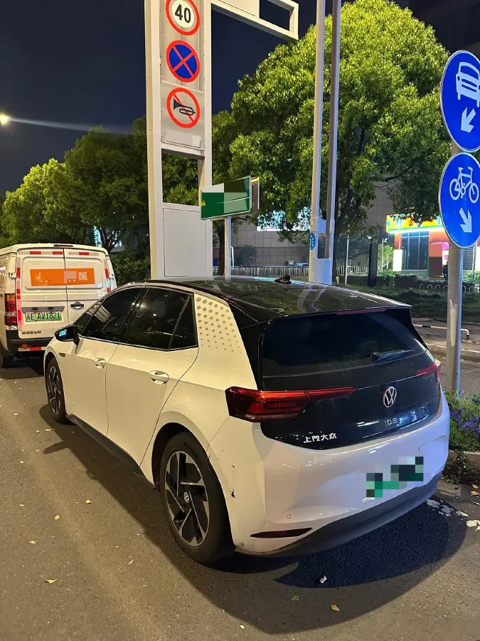 2022 Volkswagen ID.3 BEV 57.3KWH,autocango,china used car exporter,china ev exporter,chinese used car exporter,chinese used ev exporter