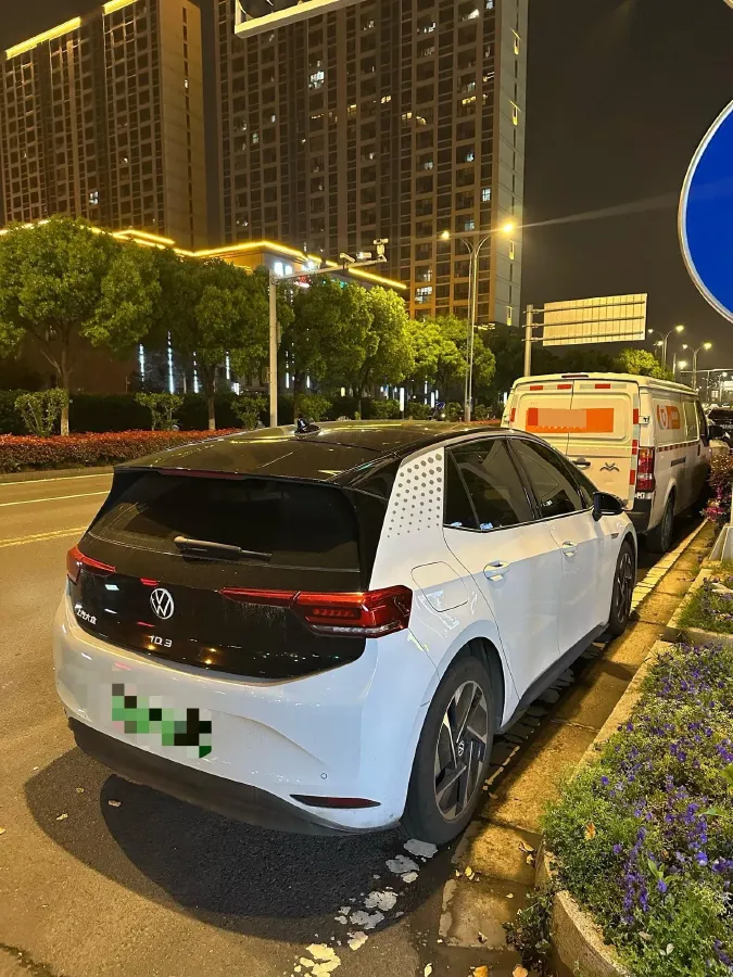 2022 Volkswagen ID.3 BEV 57.3KWH,autocango,china used car exporter,china ev exporter,chinese used car exporter,chinese used ev exporter