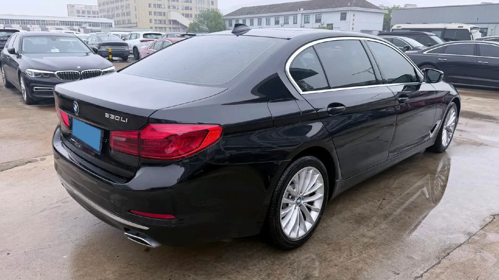 2020 BMW 5 Series 2.0T 252HP L4 8AT,autocango,china used car exporter,china ev exporter,chinese used car exporter,chinese used ev exporter