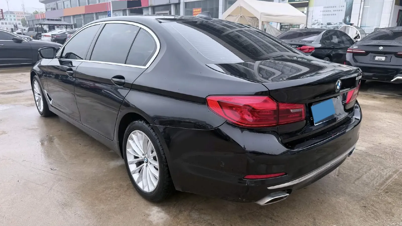 2020 BMW 5 Series 2.0T 252HP L4 8AT,autocango,china used car exporter,china ev exporter,chinese used car exporter,chinese used ev exporter
