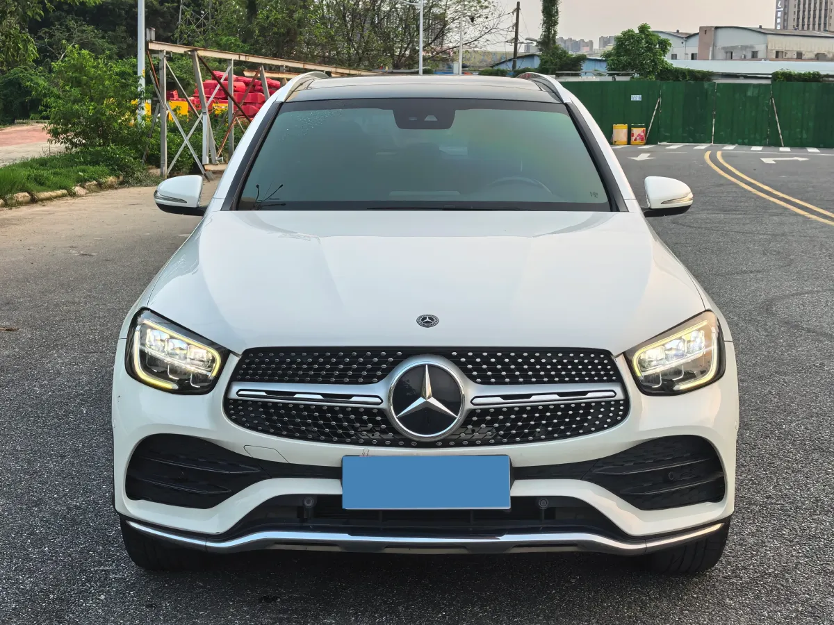 2020 Mercedes-Benz GLC Class 2.0T 258HP L4 9AT,autocango,china used car exporter,china ev exporter,chinese used car exporter,chinese used ev exporter