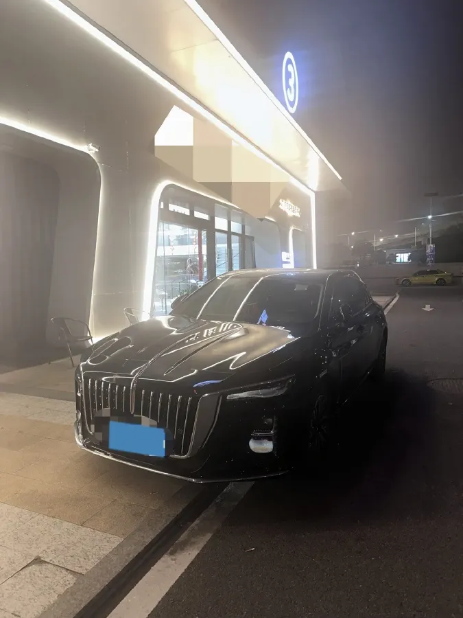 2025 HongQi H5 1.5T 169HP L4 1DHT Hybrid,autocango,china used car exporter,china ev exporter,chinese used car exporter,chinese used ev exporter