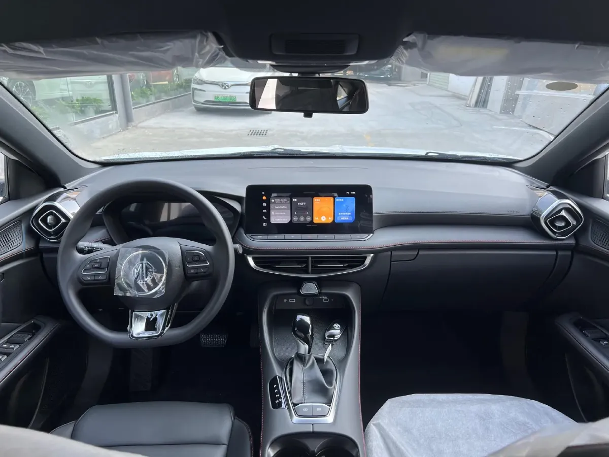 2023 MG 5 1.5L 129HP L4 5MT,autocango,china used car exporter,china ev exporter,chinese used car exporter,chinese used ev exporter