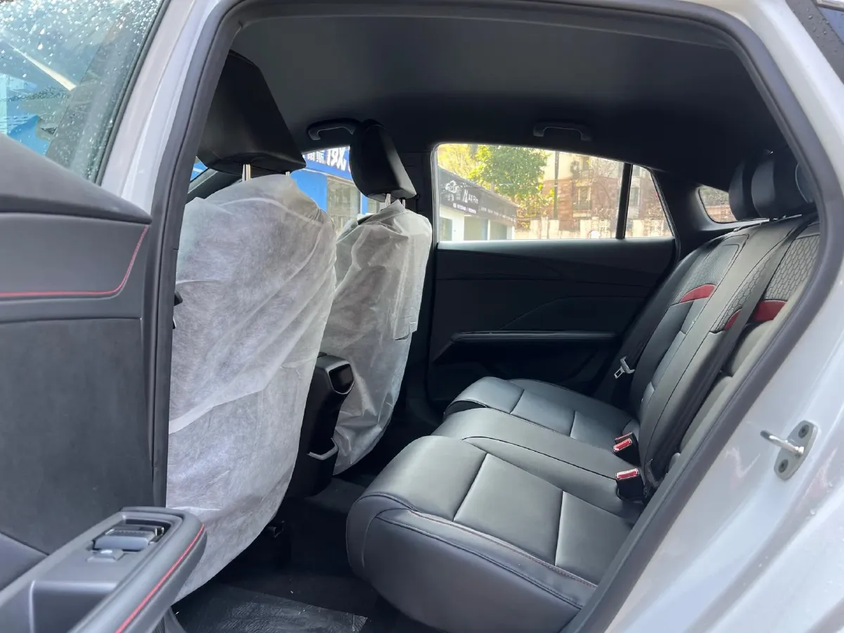 2023 MG 5 1.5L 129HP L4 5MT,autocango,china used car exporter,china ev exporter,chinese used car exporter,chinese used ev exporter