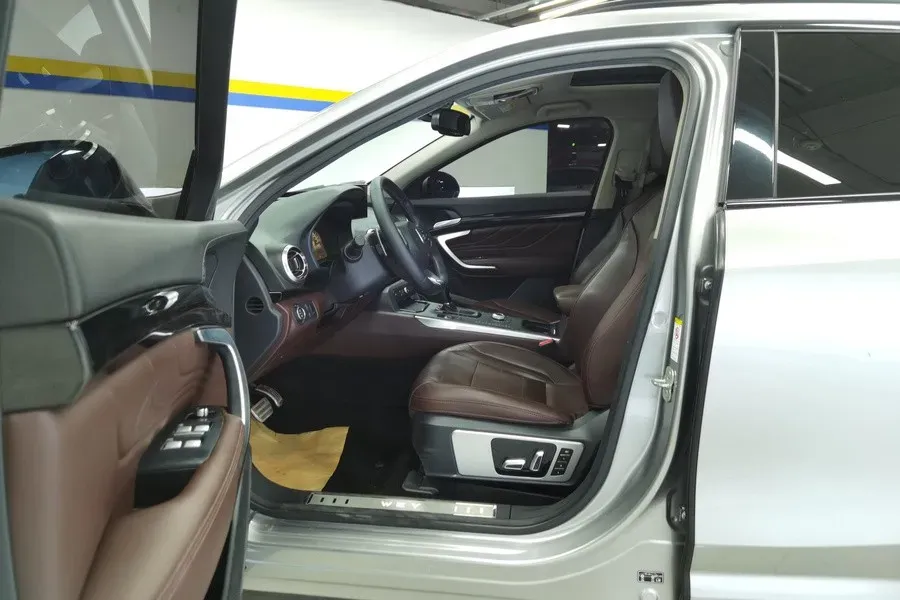 2017 WEY VV7 2.0T 234HP L4 7DCT,autocango,china used car exporter,china ev exporter,chinese used car exporter,chinese used ev exporter