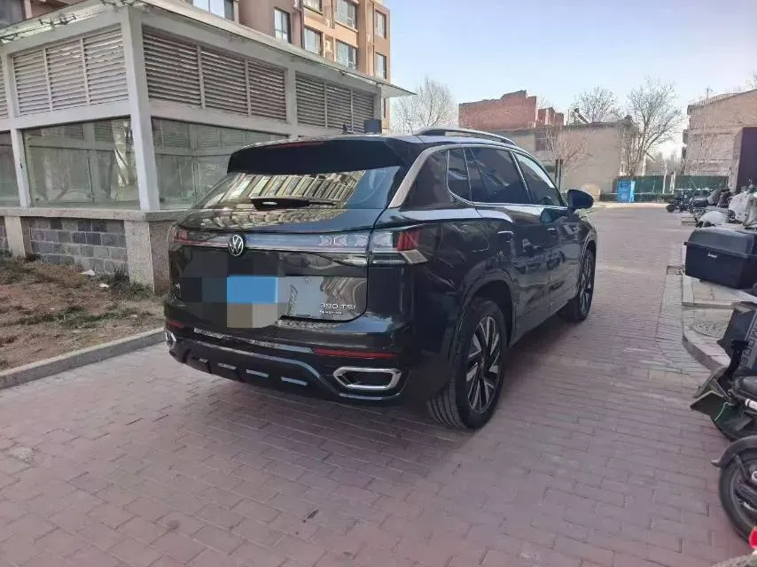 2024 Volkswagen Tayron 2.0T 220HP L4 7DCT,autocango,china used car exporter,china ev exporter,chinese used car exporter,chinese used ev exporter
