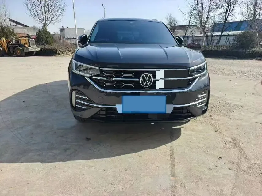 2024 Volkswagen Tayron 2.0T 220HP L4 7DCT,autocango,china used car exporter,china ev exporter,chinese used car exporter,chinese used ev exporter