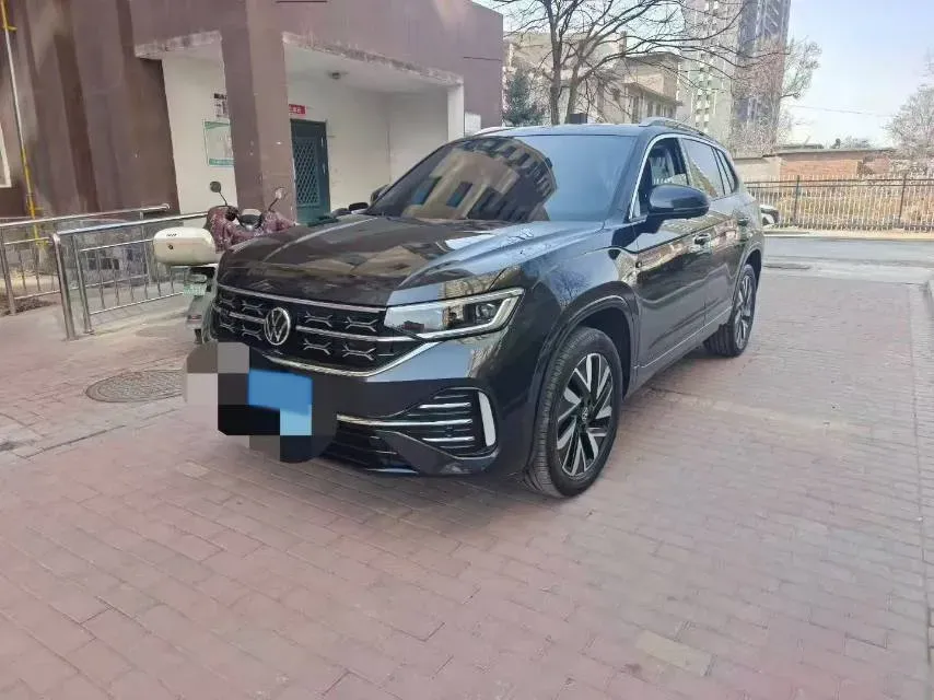2024 Volkswagen Tayron 2.0T 220HP L4 7DCT,autocango,china used car exporter,china ev exporter,chinese used car exporter,chinese used ev exporter