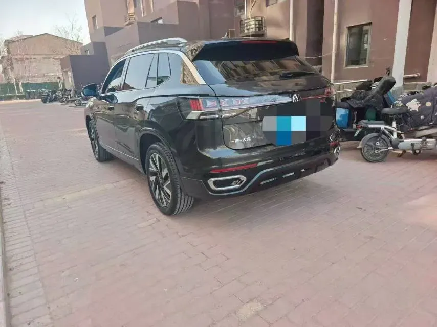 2024 Volkswagen Tayron 2.0T 220HP L4 7DCT,autocango,china used car exporter,china ev exporter,chinese used car exporter,chinese used ev exporter
