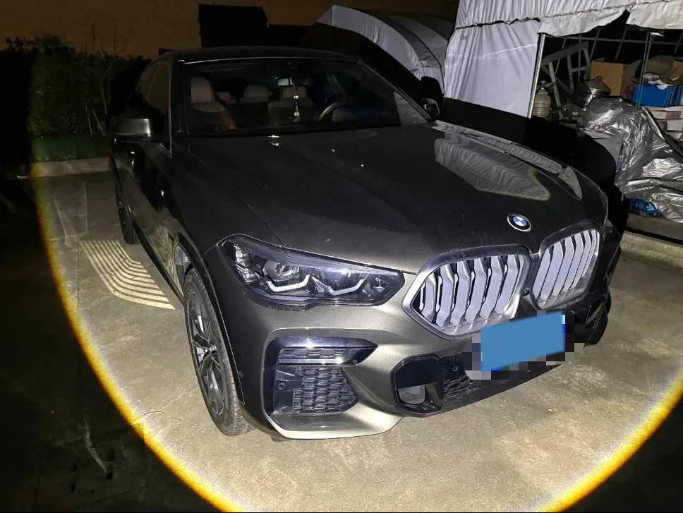2022 BMW X6 2.0T 265HP L4 8AT,autocango,china used car exporter,china ev exporter,chinese used car exporter,chinese used ev exporter