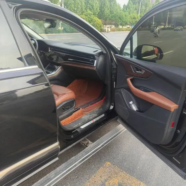 2022 Audi Q7 2.0T 245HP L4 8AT,autocango,china used car exporter,china ev exporter,chinese used car exporter,chinese used ev exporter