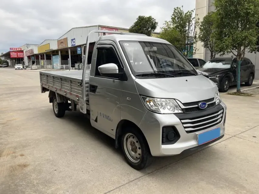 2021 WuLing HongGuang 1.5L 99HP L4 6MT,autocango,china used car exporter,china ev exporter,chinese used car exporter,chinese used ev exporter