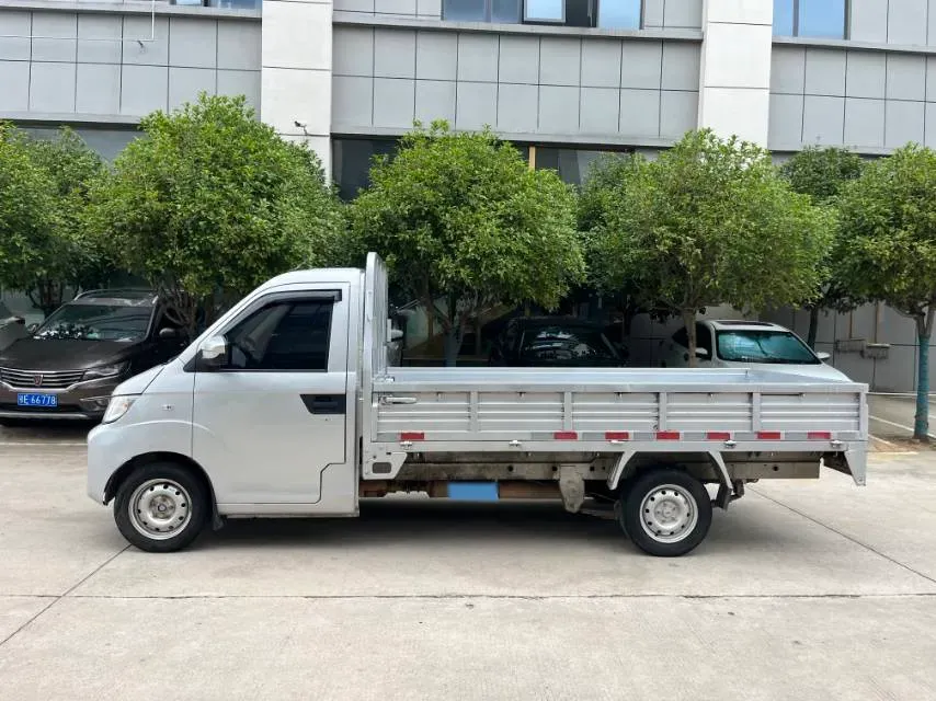 2021 WuLing HongGuang 1.5L 99HP L4 6MT,autocango,china used car exporter,china ev exporter,chinese used car exporter,chinese used ev exporter
