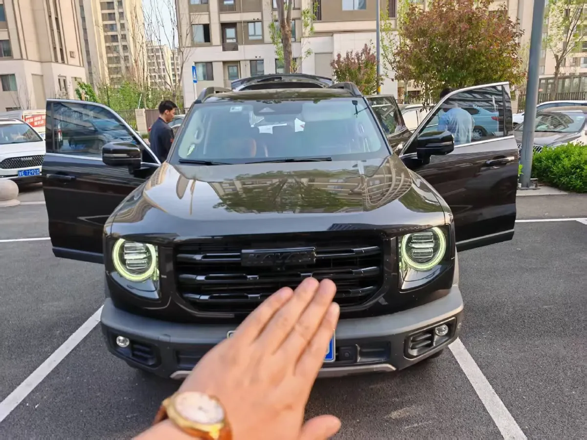 2022 Haval Dargo 1.5T 184HP L4 7DCT,autocango,china used car exporter,china ev exporter,chinese used car exporter,chinese used ev exporter