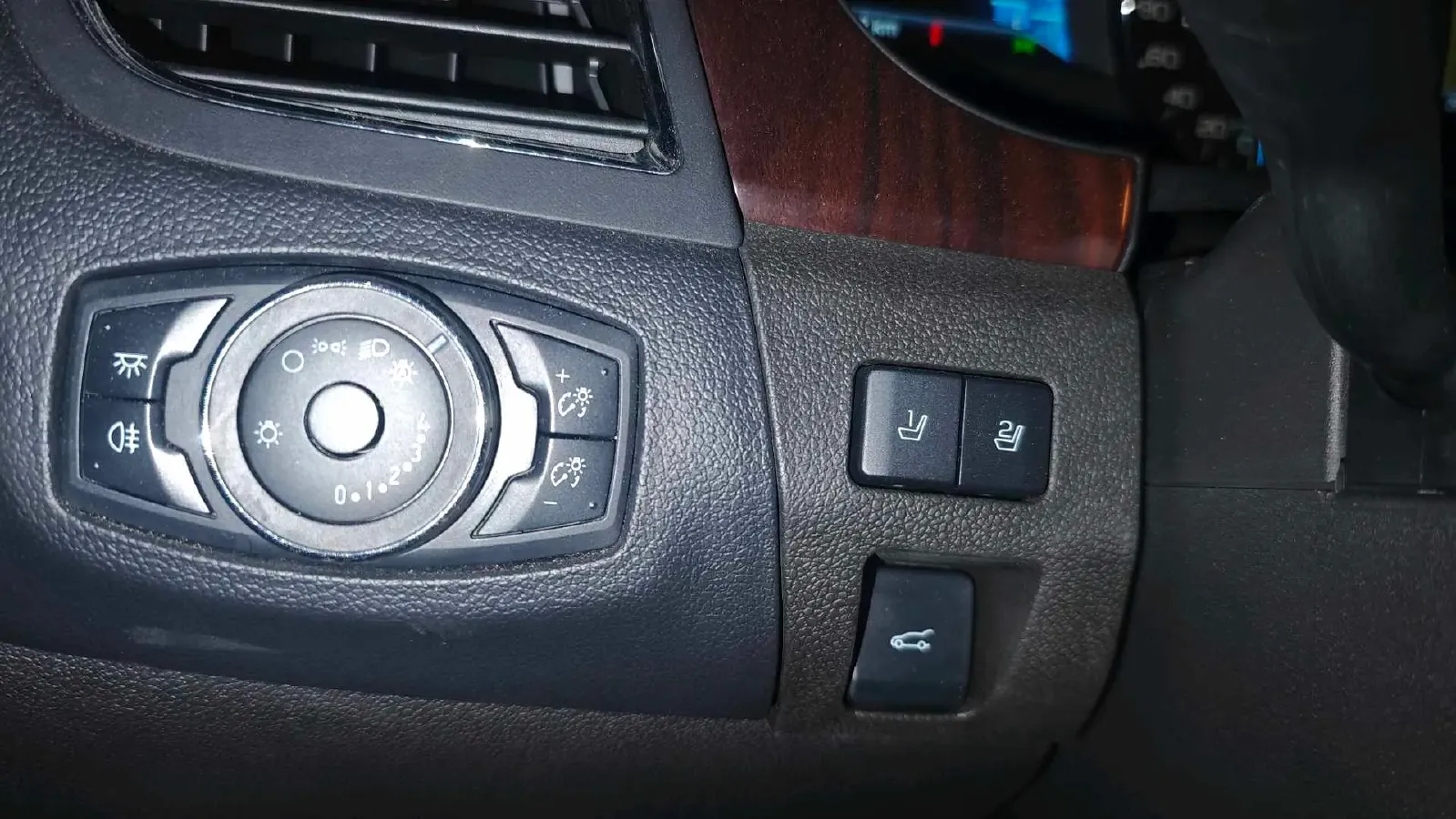 2012 Ford Edge 2.0T 243HP L4 6AT,autocango,china used car exporter,china ev exporter,chinese used car exporter,chinese used ev exporter