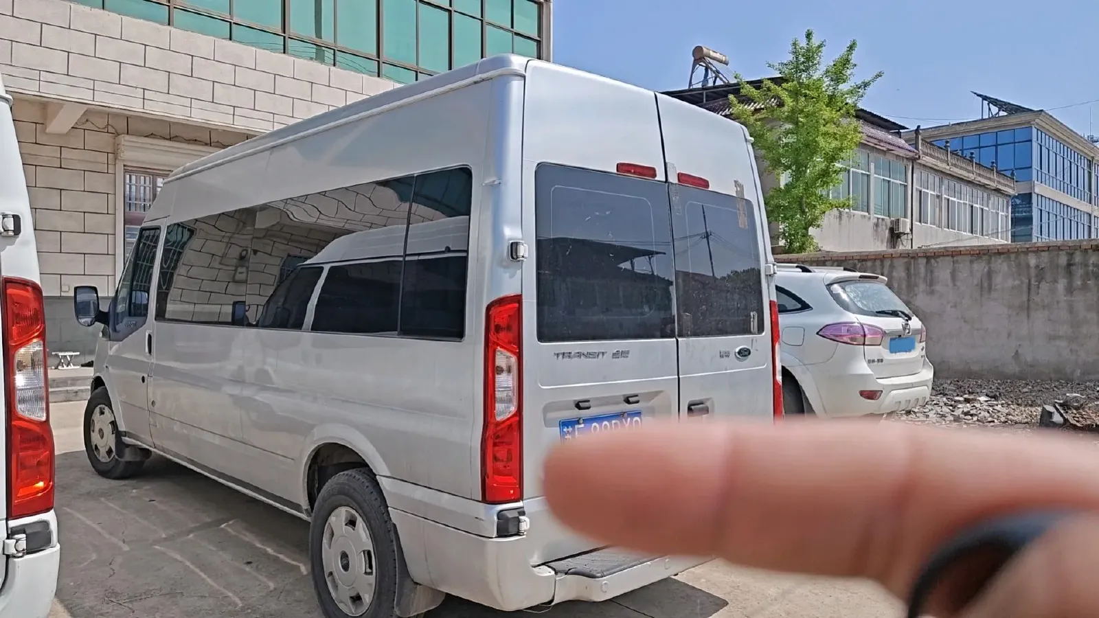 2020 Ford Transit 2.0T 121HP L4 5MT,autocango,china used car exporter,china ev exporter,chinese used car exporter,chinese used ev exporter