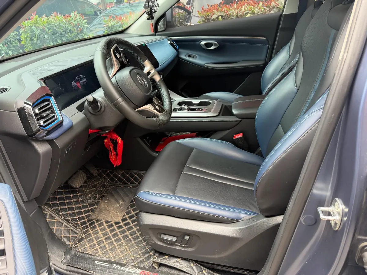 2023 GAC Trumpchi GS3 1.5T 177HP L4 7DCT,autocango,china used car exporter,china ev exporter,chinese used car exporter,chinese used ev exporter