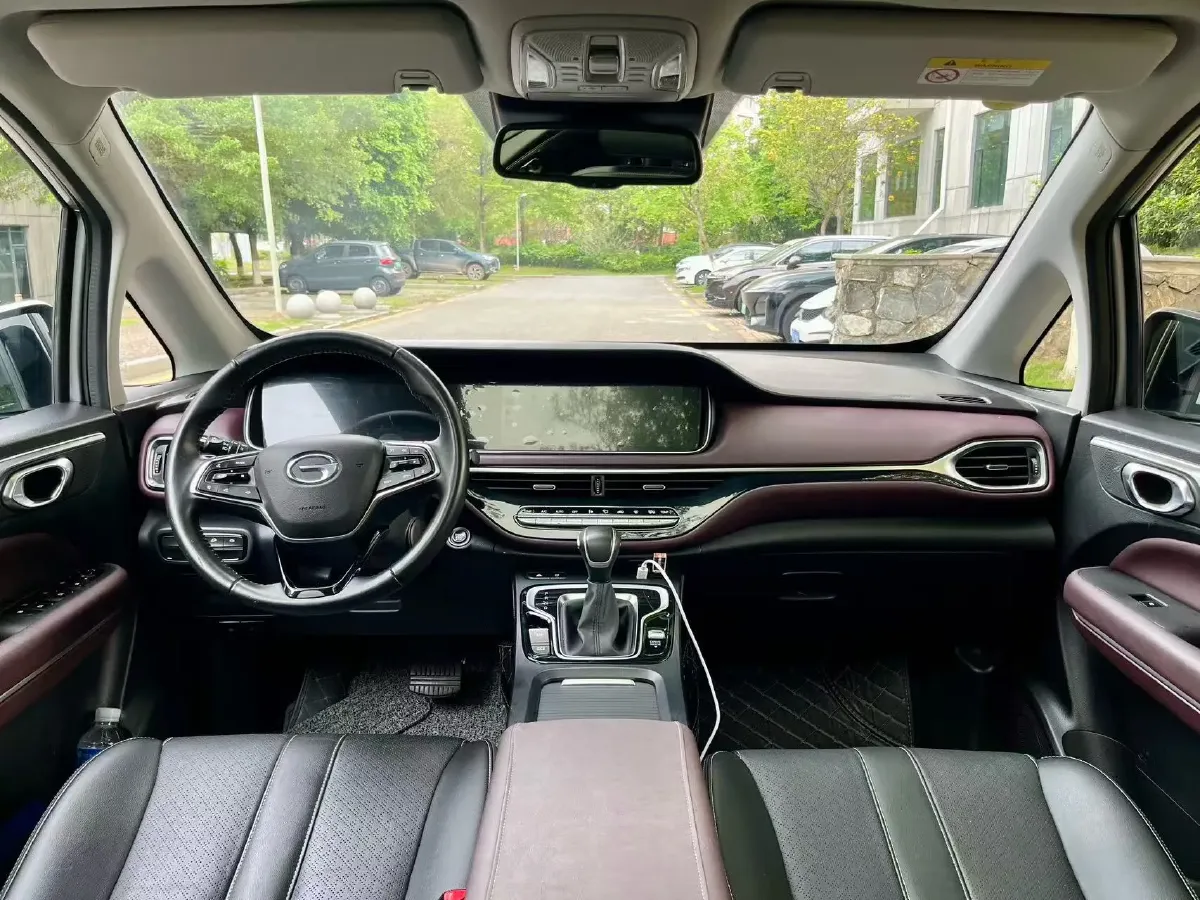 2021 GAC Trumpchi M6 1.5T 169HP L4 7DCT,autocango,china used car exporter,china ev exporter,chinese used car exporter,chinese used ev exporter