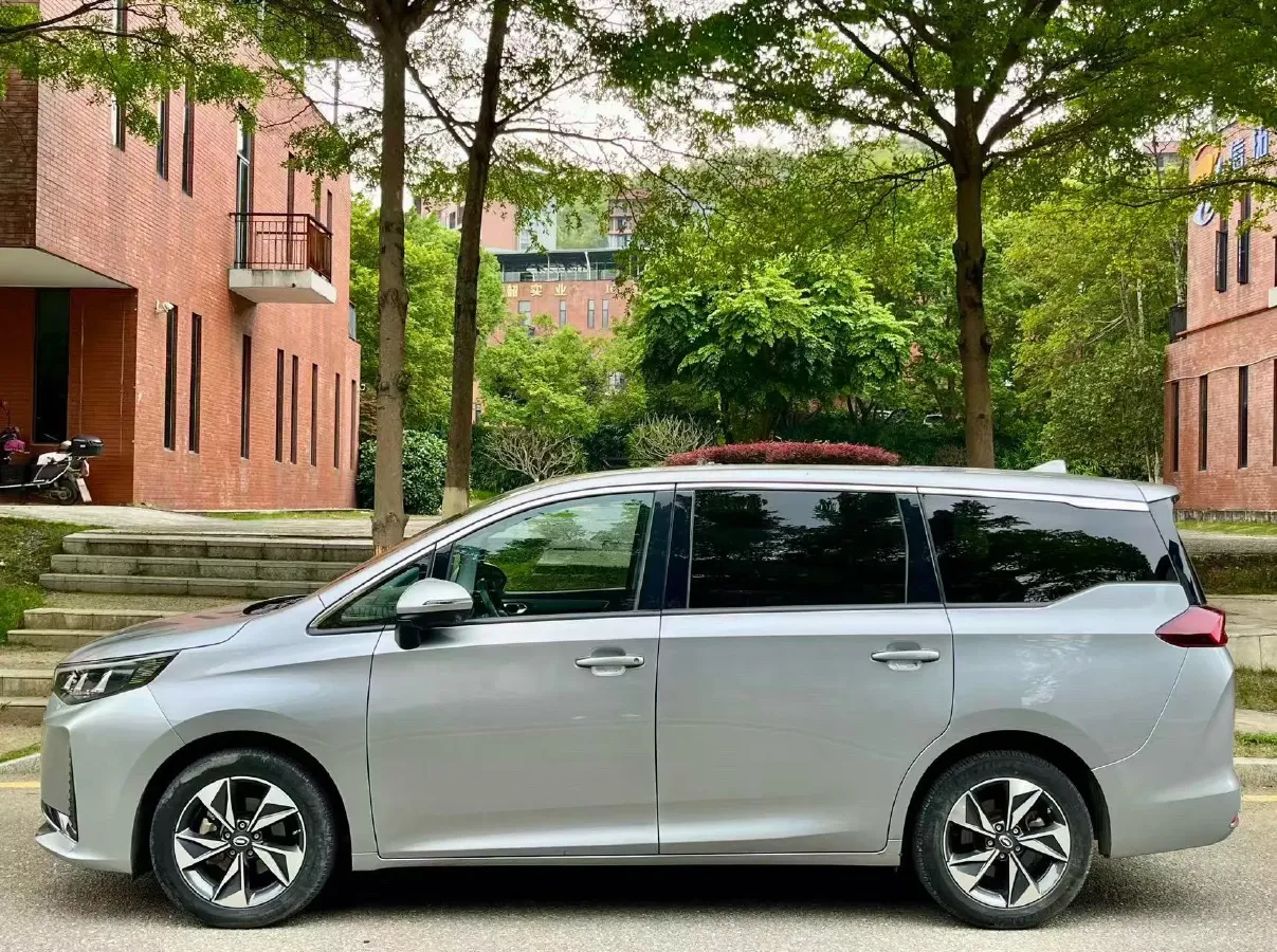 2021 GAC Trumpchi M6 1.5T 169HP L4 7DCT,autocango,china used car exporter,china ev exporter,chinese used car exporter,chinese used ev exporter