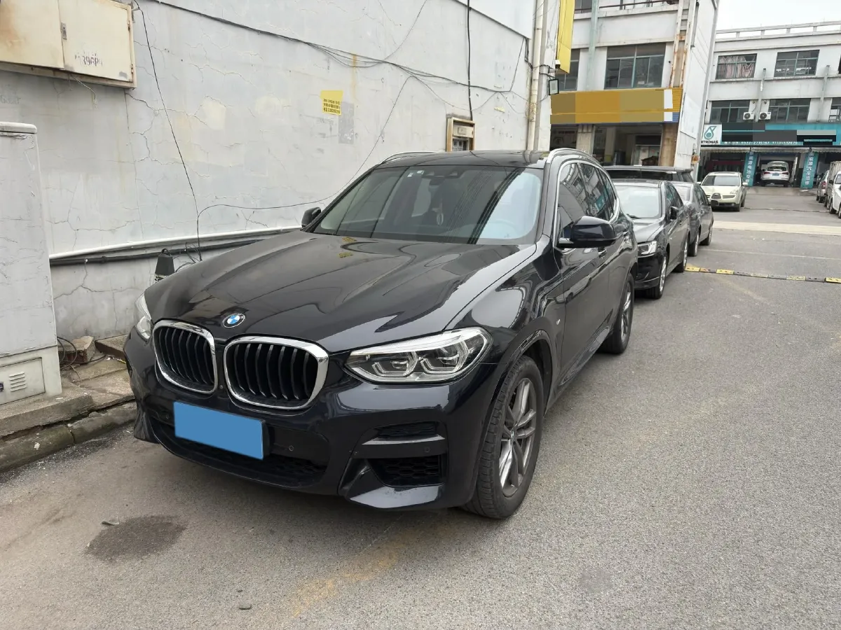 2021 BMW X3 2.0T 224HP L4 8AT,autocango,china used car exporter,china ev exporter,chinese used car exporter,chinese used ev exporter
