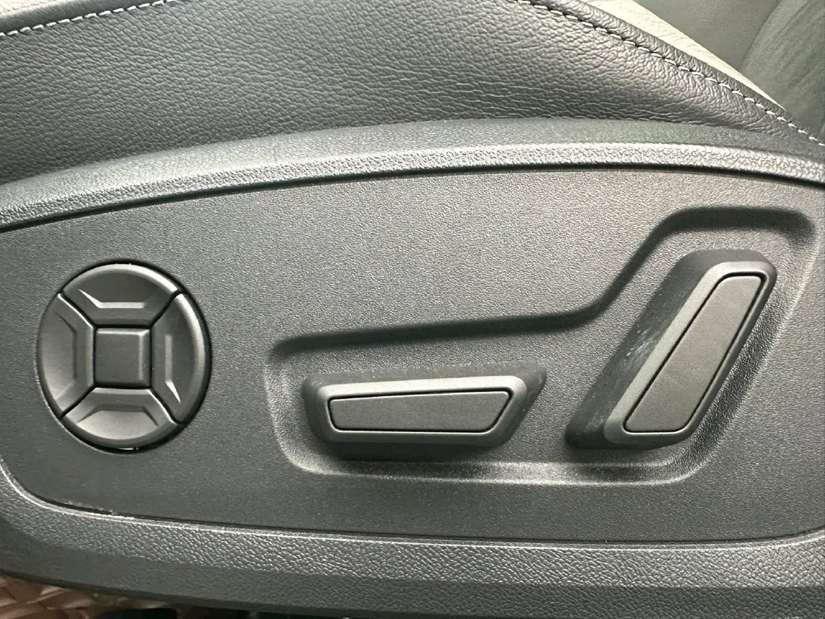 2022 Audi Q3 1.4T 150HP L4 7DCT,autocango,china used car exporter,china ev exporter,chinese used car exporter,chinese used ev exporter