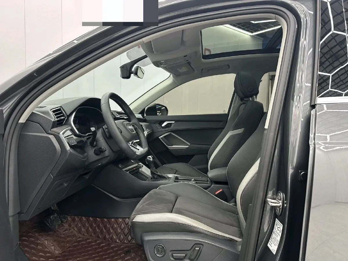 2022 Audi Q3 1.4T 150HP L4 7DCT,autocango,china used car exporter,china ev exporter,chinese used car exporter,chinese used ev exporter