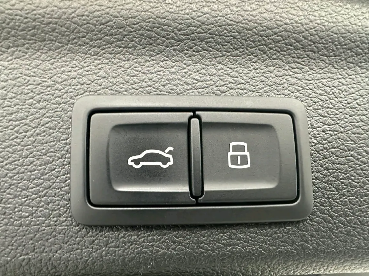 2022 Audi Q3 1.4T 150HP L4 7DCT,autocango,china used car exporter,china ev exporter,chinese used car exporter,chinese used ev exporter