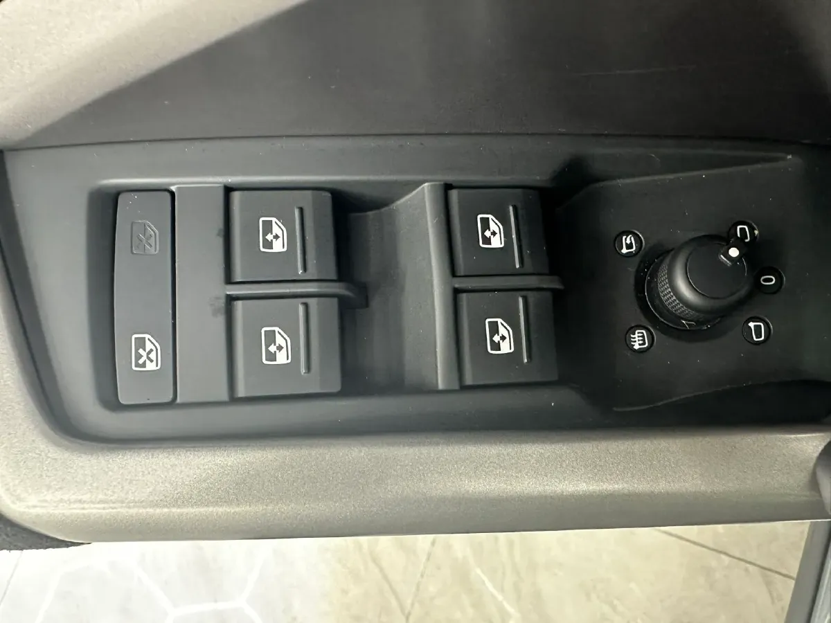 2022 Audi Q3 1.4T 150HP L4 7DCT,autocango,china used car exporter,china ev exporter,chinese used car exporter,chinese used ev exporter