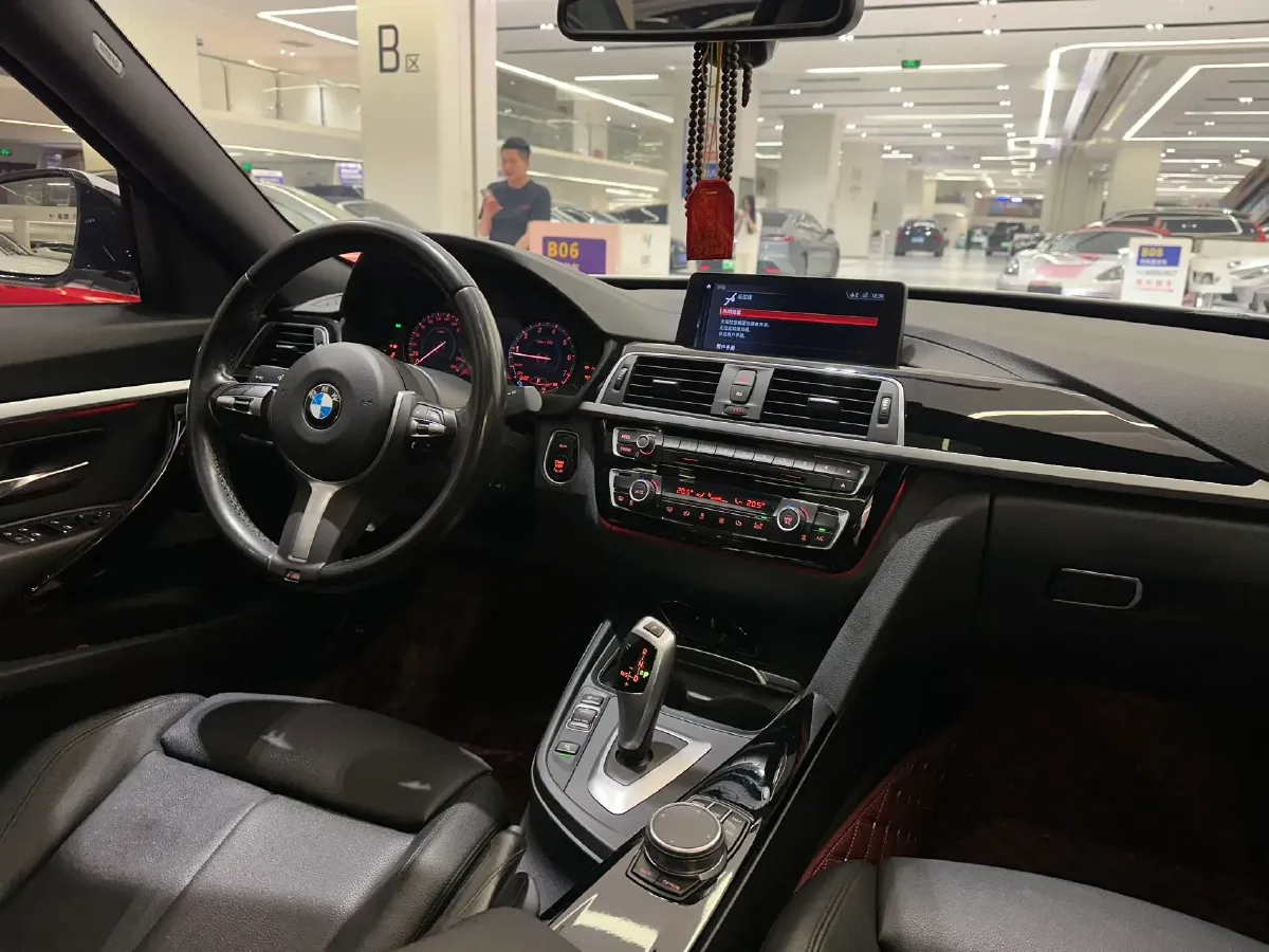 2019 BMW 3 Series GT 2.0T 184HP L4 8AT,autocango,china used car exporter,china ev exporter,chinese used car exporter,chinese used ev exporter
