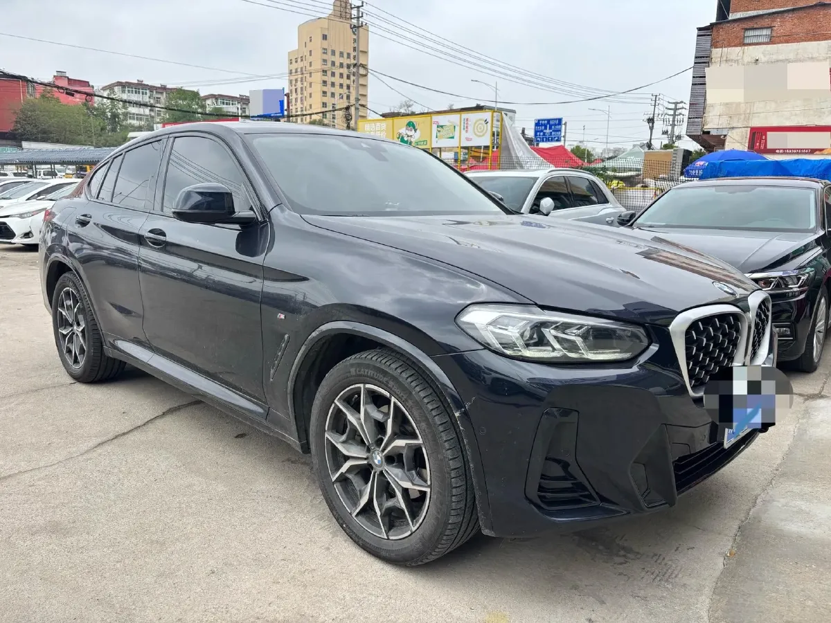 2022 BMW X4 2.0T 245HP L4 8AT,autocango,china used car exporter,china ev exporter,chinese used car exporter,chinese used ev exporter