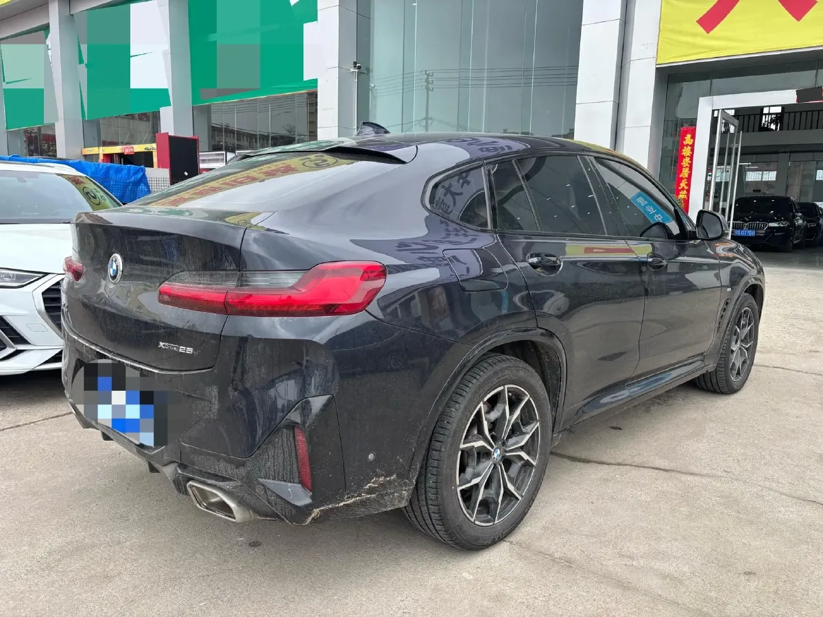 2022 BMW X4 2.0T 245HP L4 8AT,autocango,china used car exporter,china ev exporter,chinese used car exporter,chinese used ev exporter