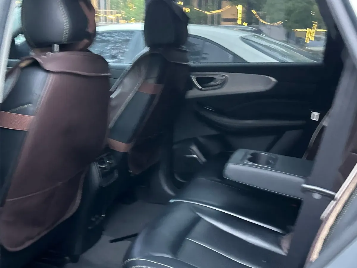 2020 Roewe RX5 1.5T 169HP L4 AMT PHEV 11.1KWH,autocango,china used car exporter,china ev exporter,chinese used car exporter,chinese used ev exporter