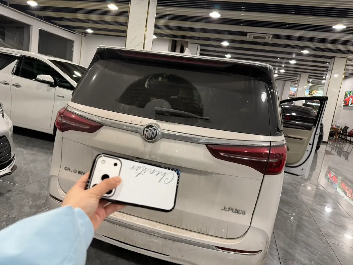 2023 Buick GL8 2.0T 237HP L4 9AT,autocango,china used car exporter,china ev exporter,chinese used car exporter,chinese used ev exporter