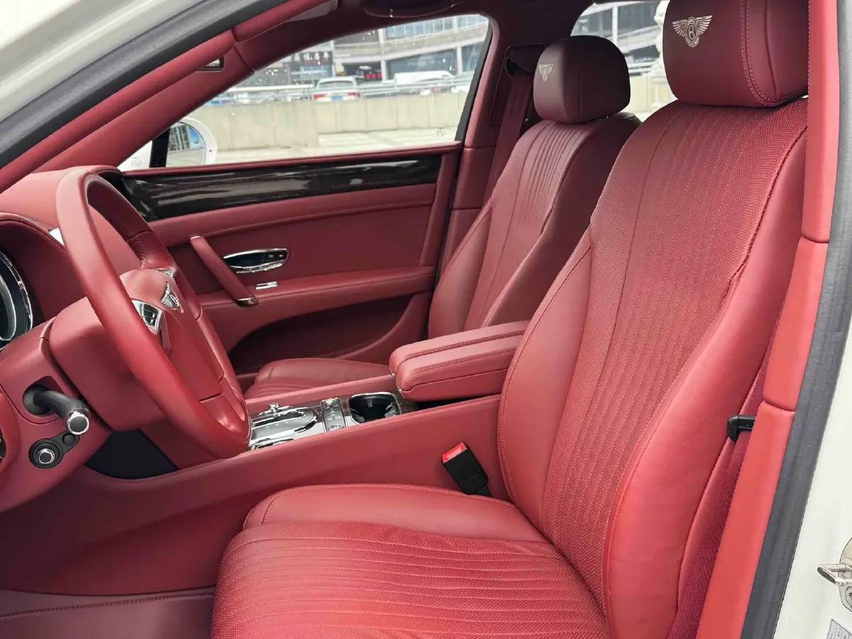 2017 Bentley Flying Spur 4.0T 507HP V8 8AT,autocango,china used car exporter,china ev exporter,chinese used car exporter,chinese used ev exporter