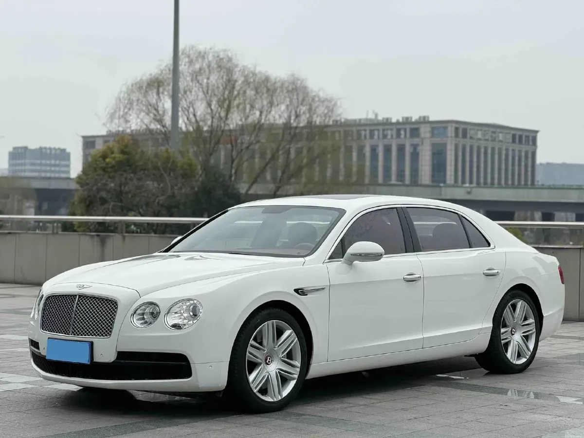 2017 Bentley Flying Spur 4.0T 507HP V8 8AT,autocango,china used car exporter,china ev exporter,chinese used car exporter,chinese used ev exporter