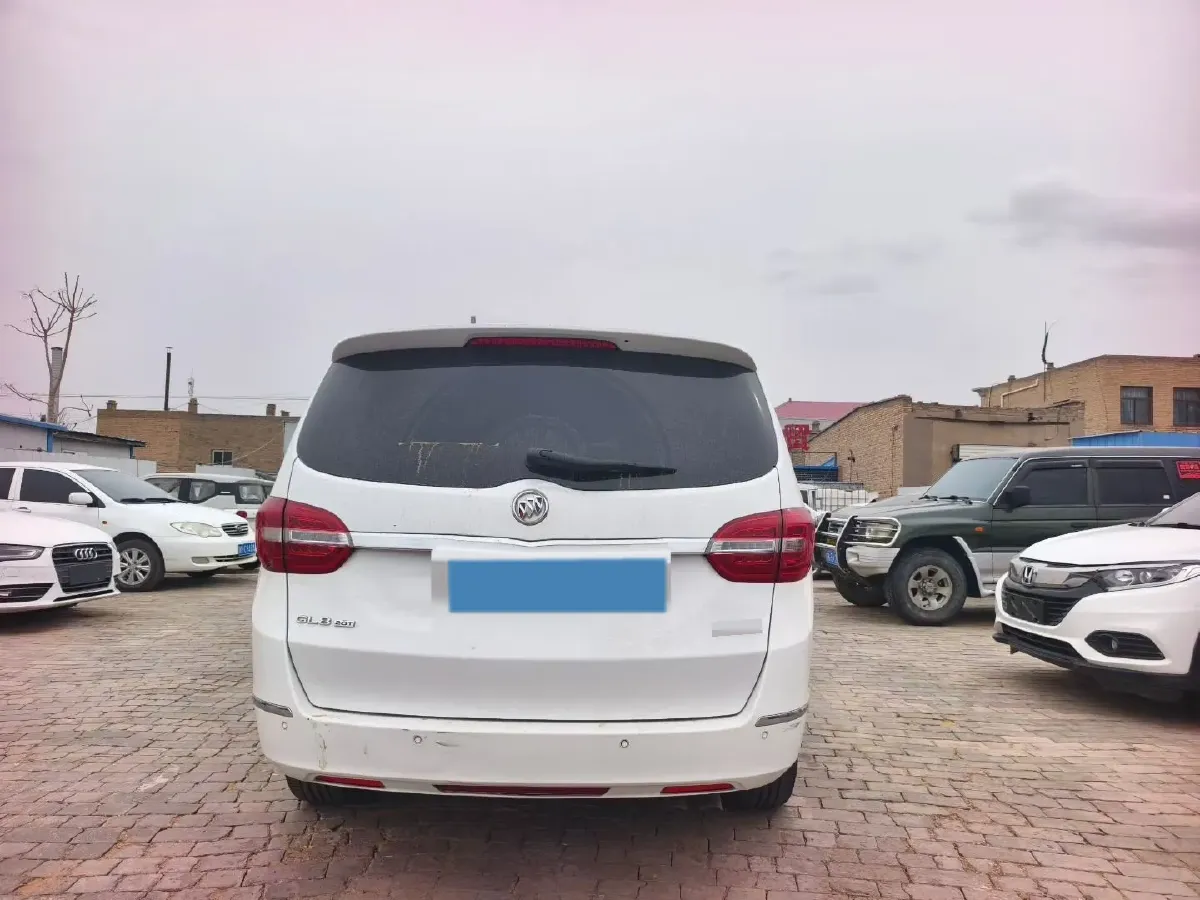 2018 Buick GL8 2.0T 260HP L4 6AT,autocango,china used car exporter,china ev exporter,chinese used car exporter,chinese used ev exporter