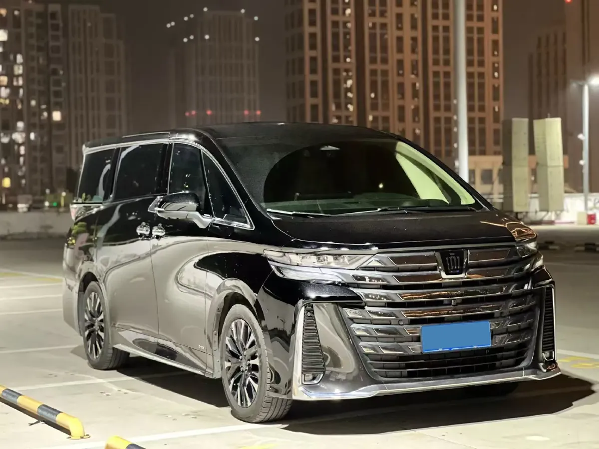 2024 Toyota Vellfire 2.5L 190HP L4 E-CVT Hybrid,autocango,china used car exporter,china ev exporter,chinese used car exporter,chinese used ev exporter
