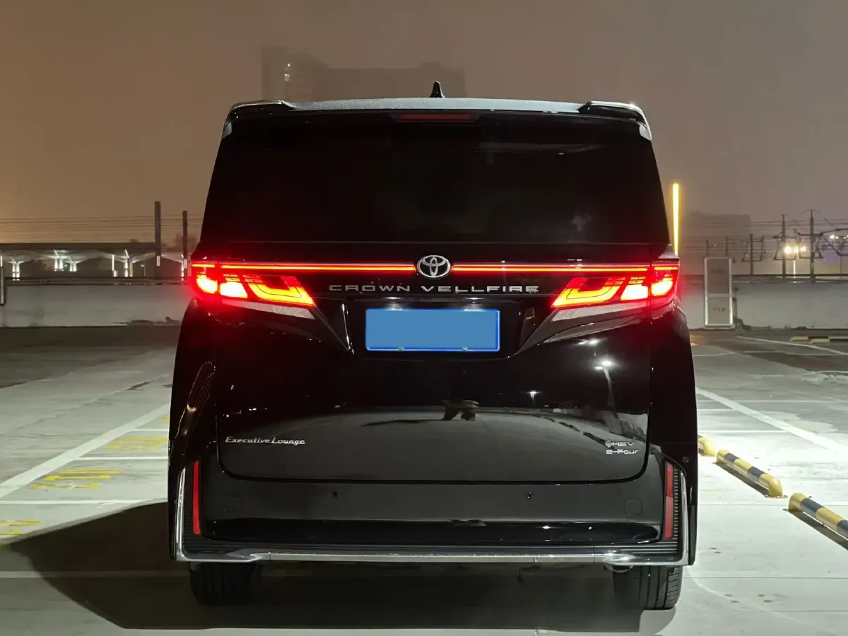 2024 Toyota Vellfire 2.5L 190HP L4 E-CVT Hybrid,autocango,china used car exporter,china ev exporter,chinese used car exporter,chinese used ev exporter
