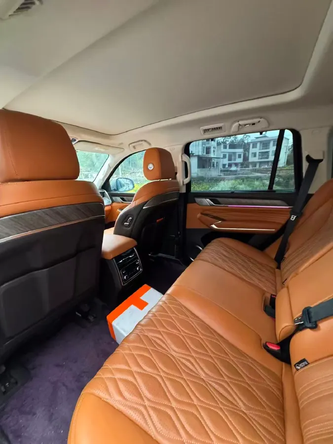 2022 Tank 500 3.0T 360HP V6 9AT,autocango,china used car exporter,china ev exporter,chinese used car exporter,chinese used ev exporter