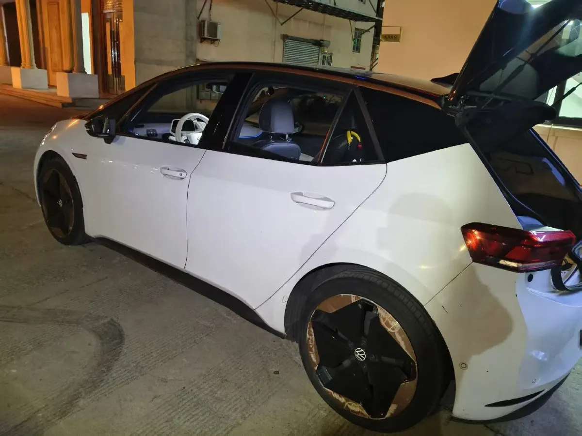 2022 Volkswagen ID.3 BEV 57.3KWH,autocango,china used car exporter,china ev exporter,chinese used car exporter,chinese used ev exporter