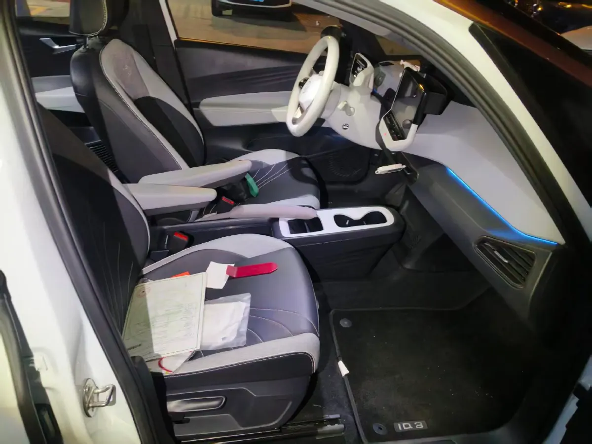 2022 Volkswagen ID.3 BEV 57.3KWH,autocango,china used car exporter,china ev exporter,chinese used car exporter,chinese used ev exporter