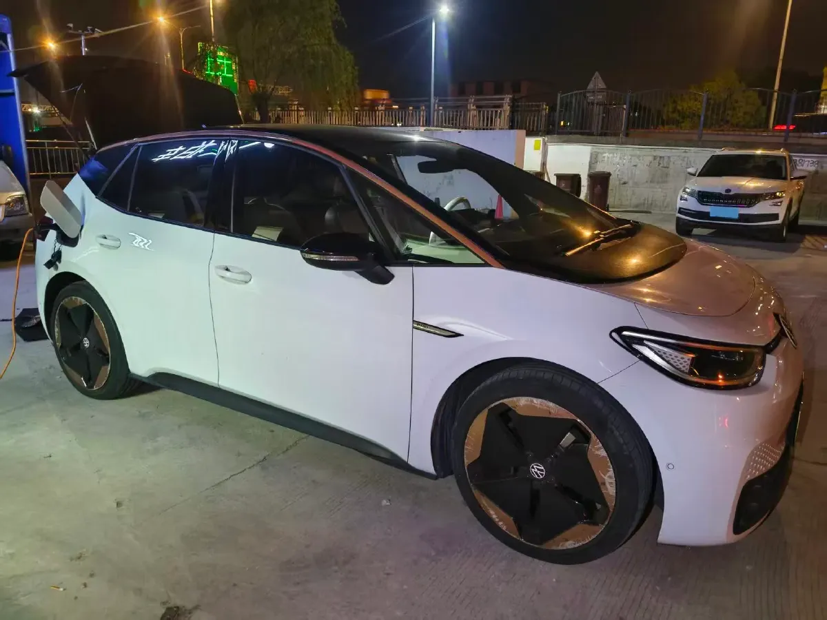 2022 Volkswagen ID.3 BEV 57.3KWH,autocango,china used car exporter,china ev exporter,chinese used car exporter,chinese used ev exporter